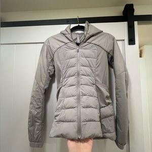 Lululemon puffer jacket